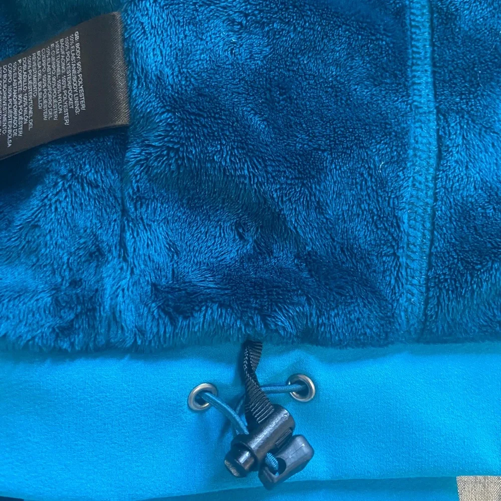 The North Face Women's Blue Jacket - Picture 9 of 9